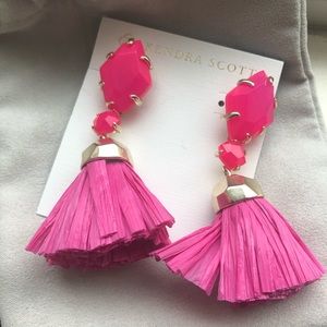 Kendra Scott Denise Tassel Hot Pink/Gold